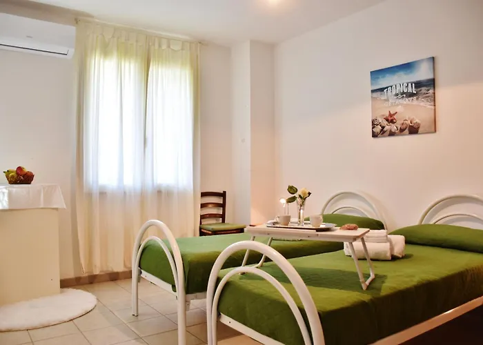 Del Conte Santa Domenica Talao