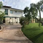 Del Conte سانتا دومينيكا